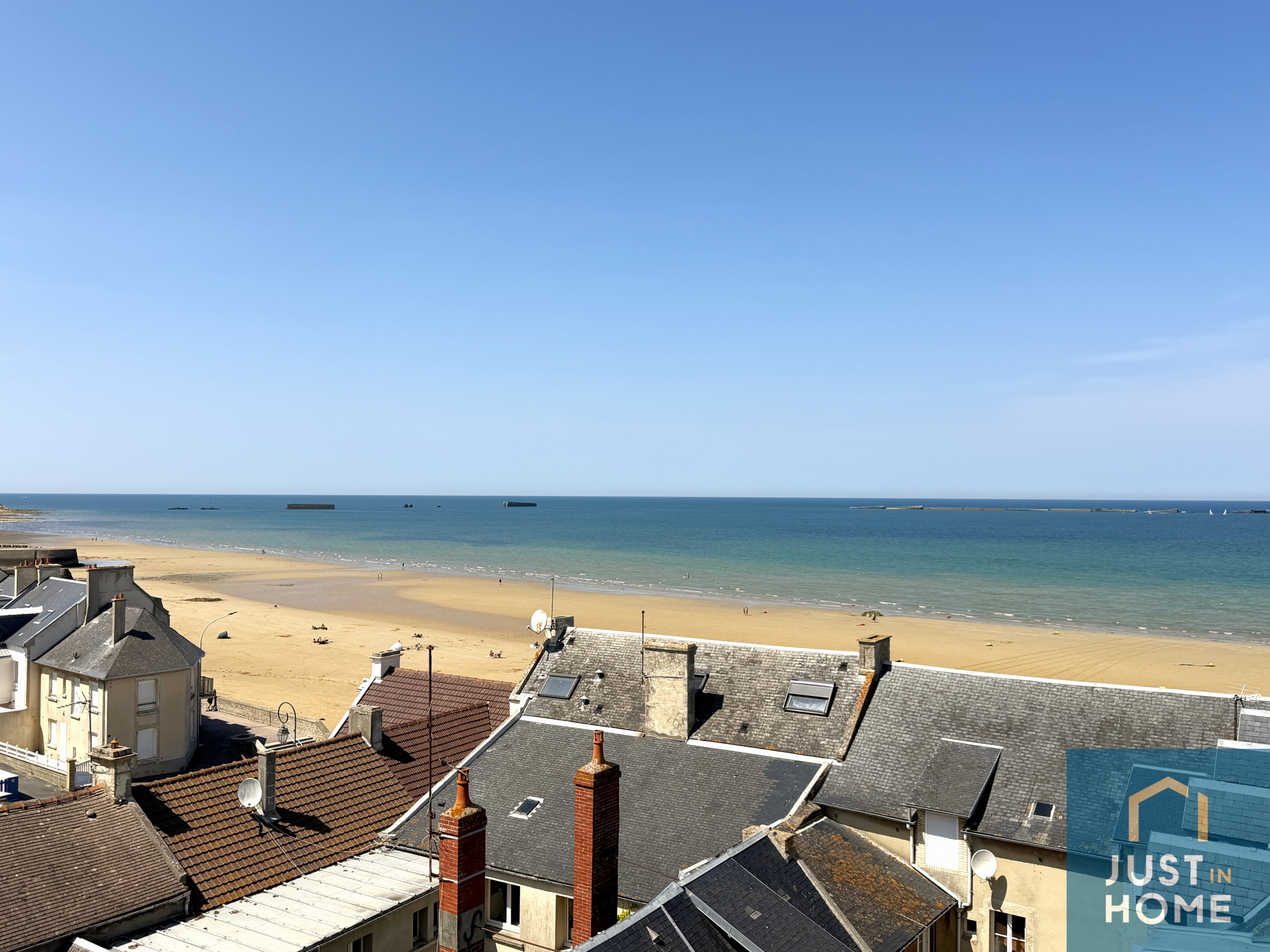 Appartement duplex avec vue mer à Arromanches-Les-Bains